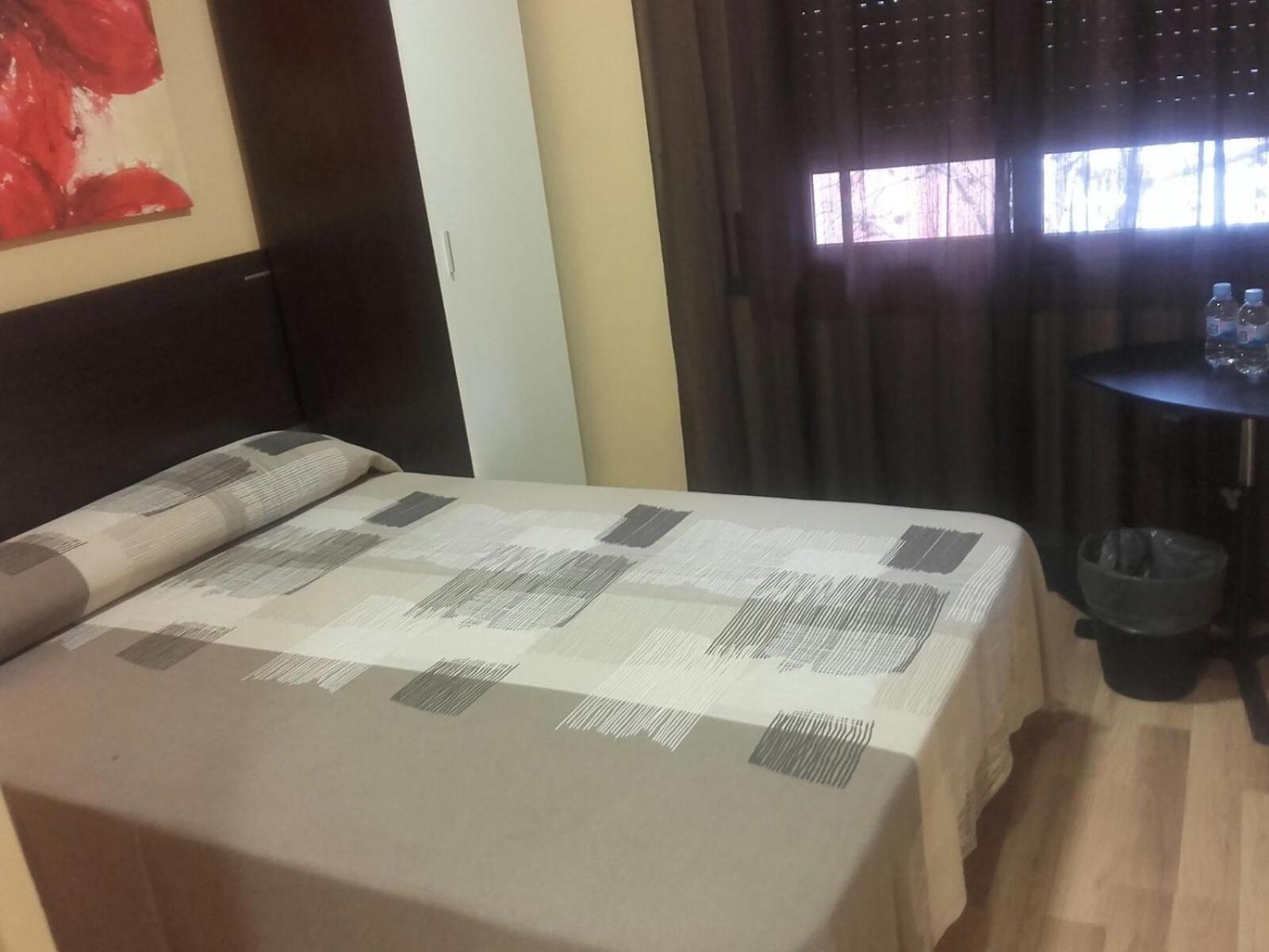 维拉弗兰卡宾纳戴斯 阿维尼达旅馆酒店 客房 照片