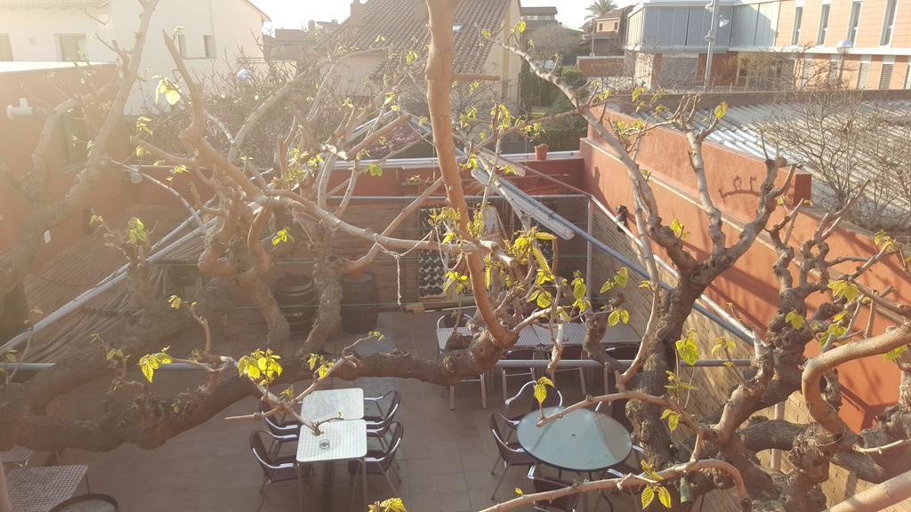 维拉弗兰卡宾纳戴斯 阿维尼达旅馆酒店 外观 照片